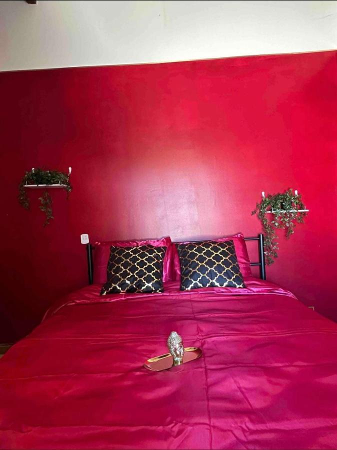 Chez Marinette Bed & Breakfast Langoelan ภายนอก รูปภาพ